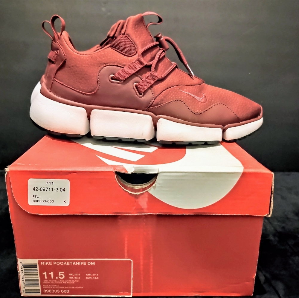 Nike Pocketknife DM 11.5 Like New